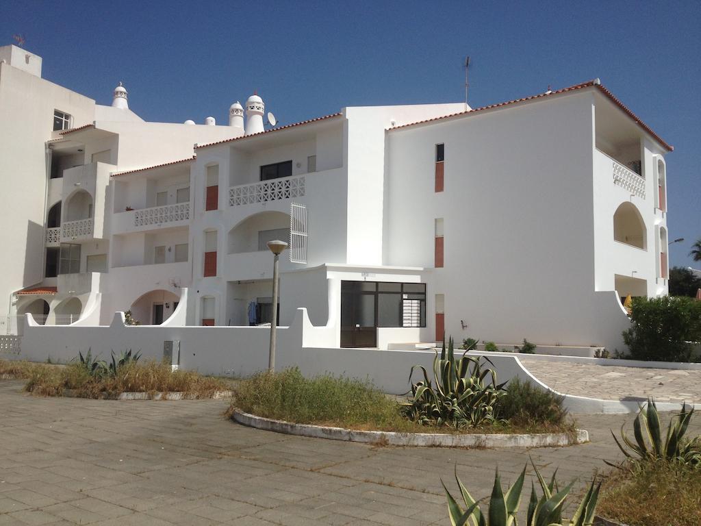 Alveiros Apartamentos Praia Dos Aveiros Albufeira Exterior photo